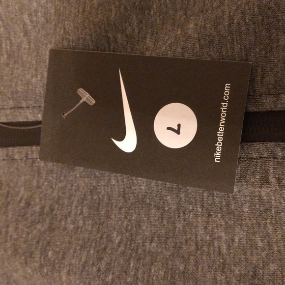 Nike jogger Suit - Picture 6 of 7